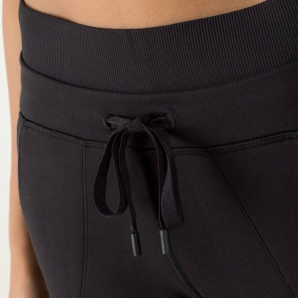 Lululemon Women's Base Runner Pant - Picture 5 of 11